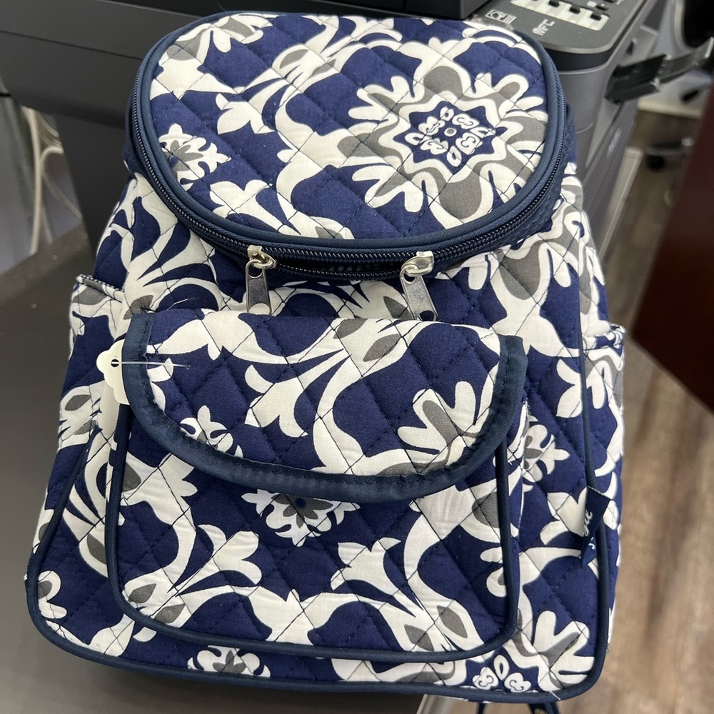 Small to medium quilted back pack NEW
